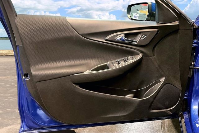 Used 2023 Chevrolet Malibu LT image 19