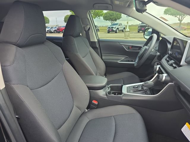 Used 2025 Toyota RAV4 LE image 10