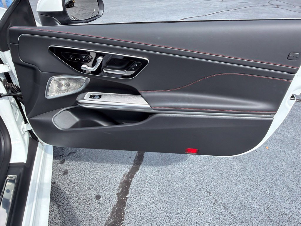 Used 2025 Mercedes-Benz CLE 53 AMG 4MATIC Cabriolet image 20