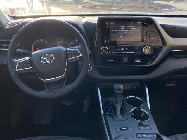 Used 2022 Toyota Highlander L image 8