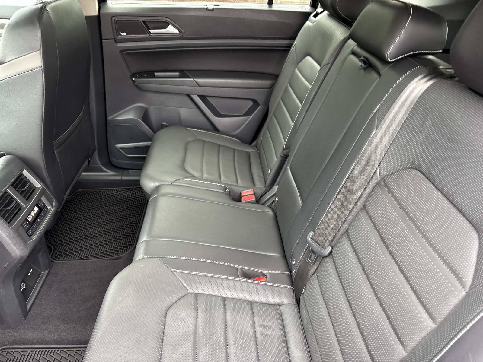 Used 2021 Volkswagen Atlas SEL Premium AWD/4WD image 30