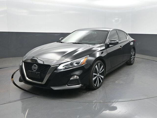 Used 2022 Nissan Altima 2.0 SR image 1