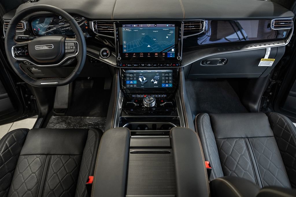 New 2024 Jeep Grand Wagoneer Series III w/ HD Trailer Tow Package image 23