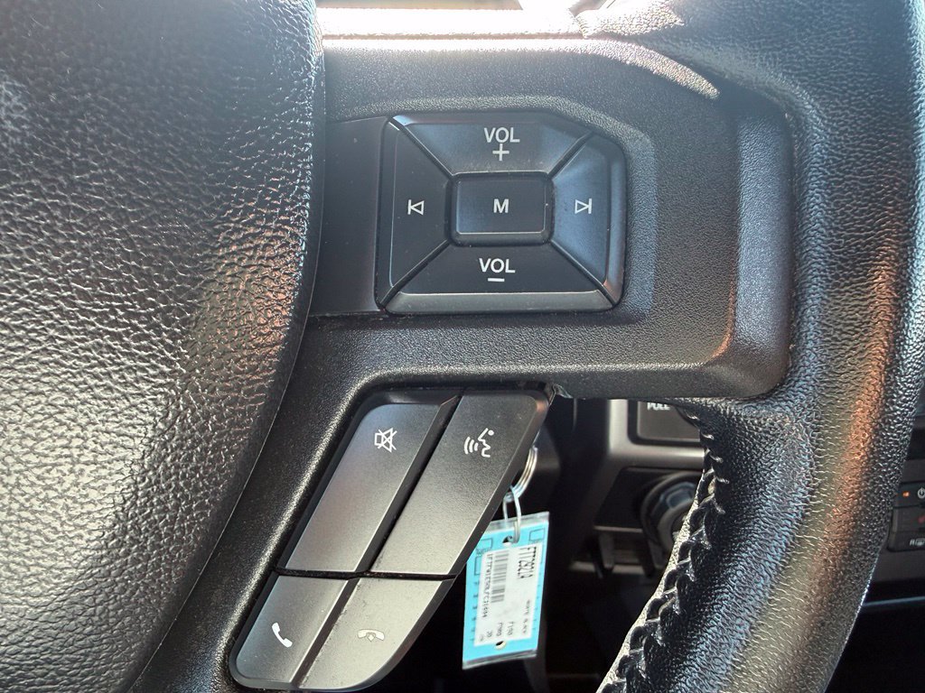 Used 2020 Ford F150 XLT w/ Equipment Group 302A Luxury AWD/4WD image 15