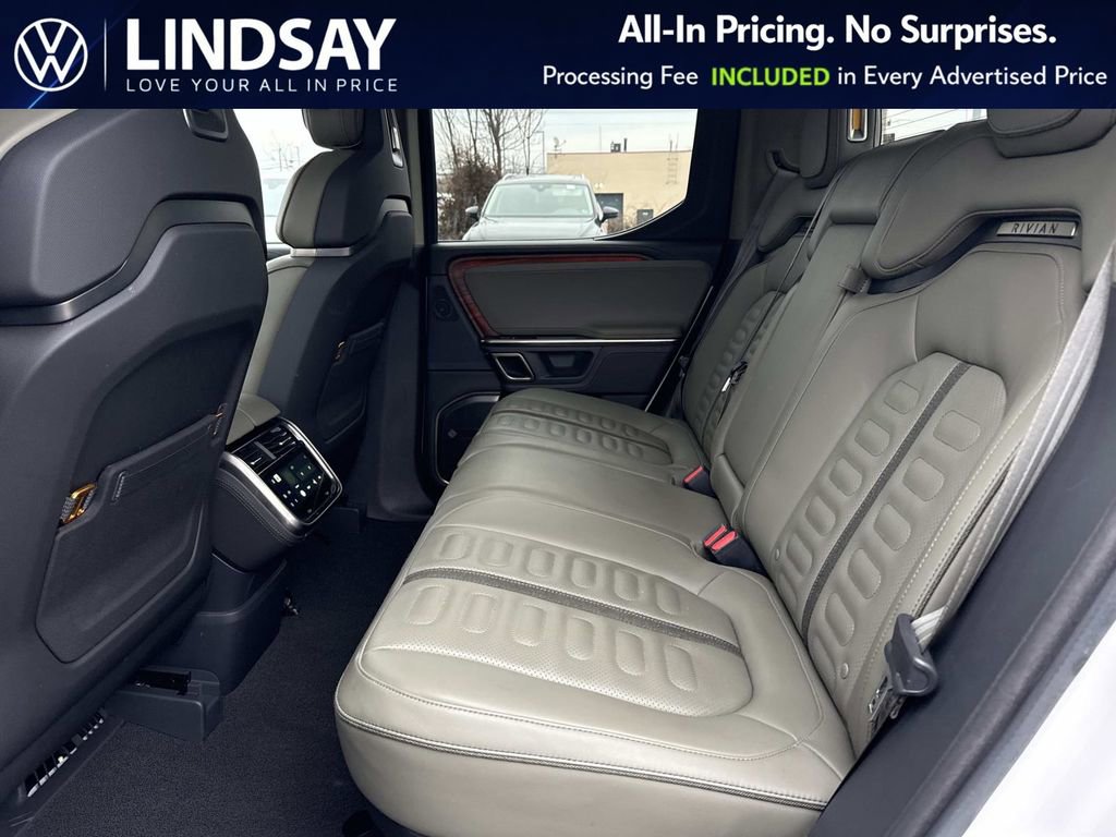 Used 2023 Rivian R1T Adventure image 11