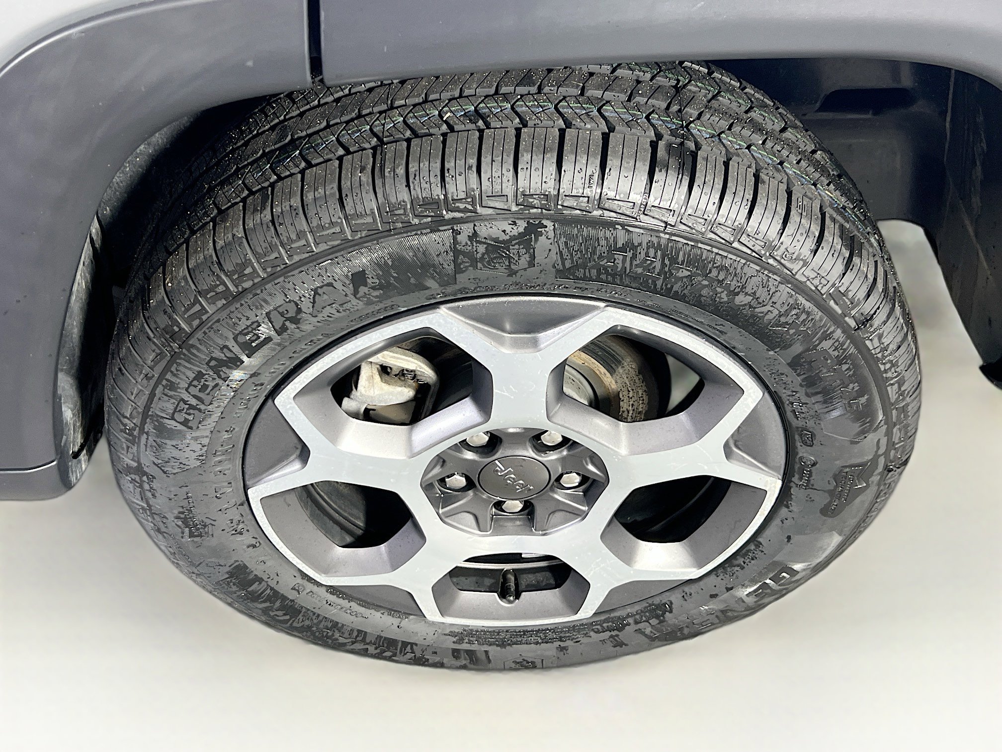 Used 2022 Jeep Compass Trailhawk w/ Sun and Sound Group image 30