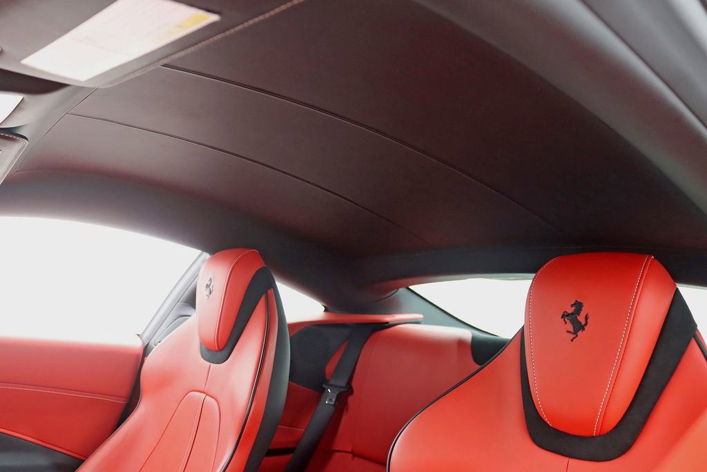 Used 2022 Ferrari Roma RWD image 40