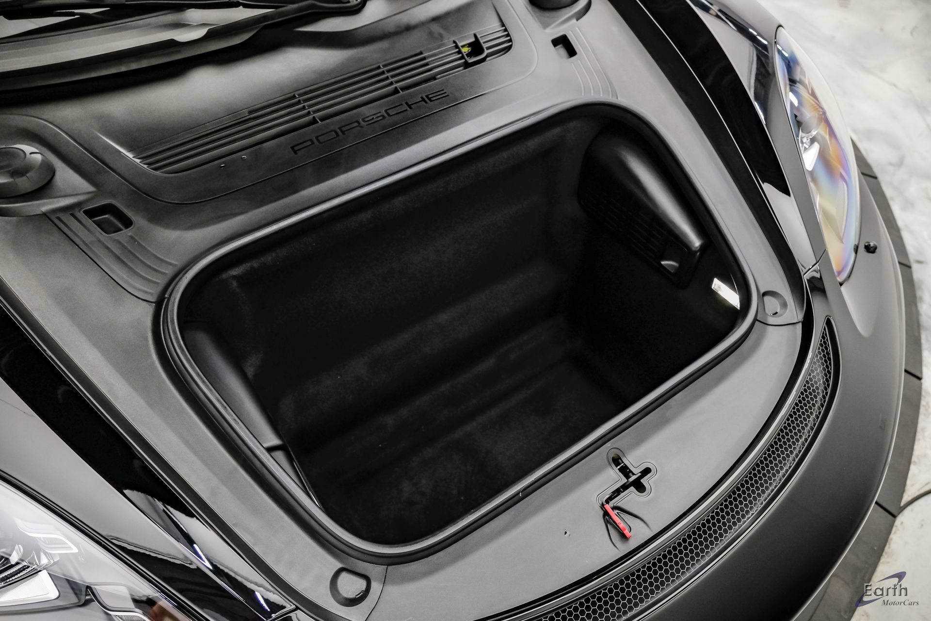 Used 2023 Porsche 718 Cayman GT4 RWD image 96