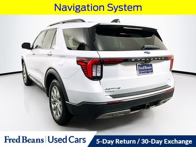 Certified 2025 Ford Explorer Active w/ Active Comfort Package image 7