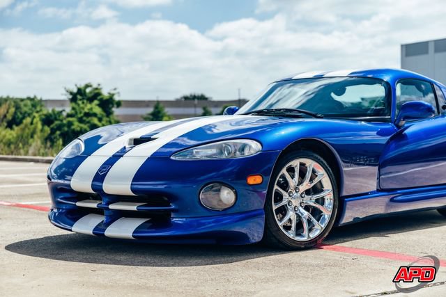 Used 1996 Dodge Viper GTS RWD image 45