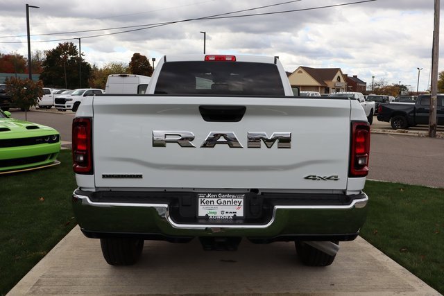 Used 2025 RAM 3500 Big Horn image 35