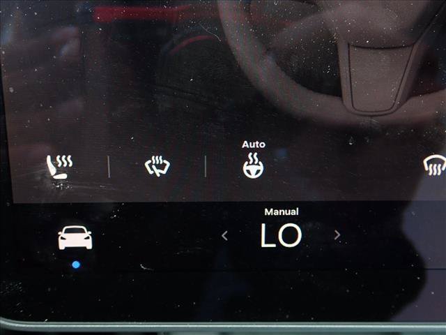 Used 2025 Tesla Model Y Long Range AWD/4WD image 21