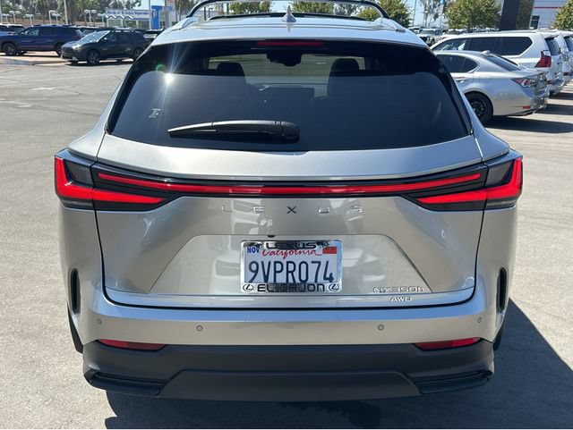 Certified 2026 Lexus NX 350h AWD w/ Accessory Package (2T) image 5