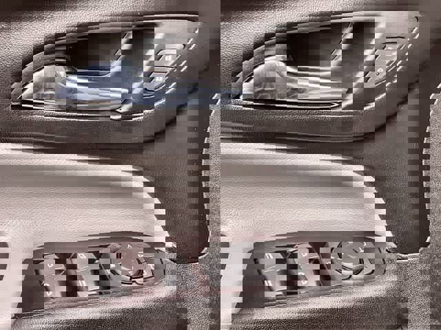 Used 2022 Chevrolet Equinox LS AWD/4WD image 30