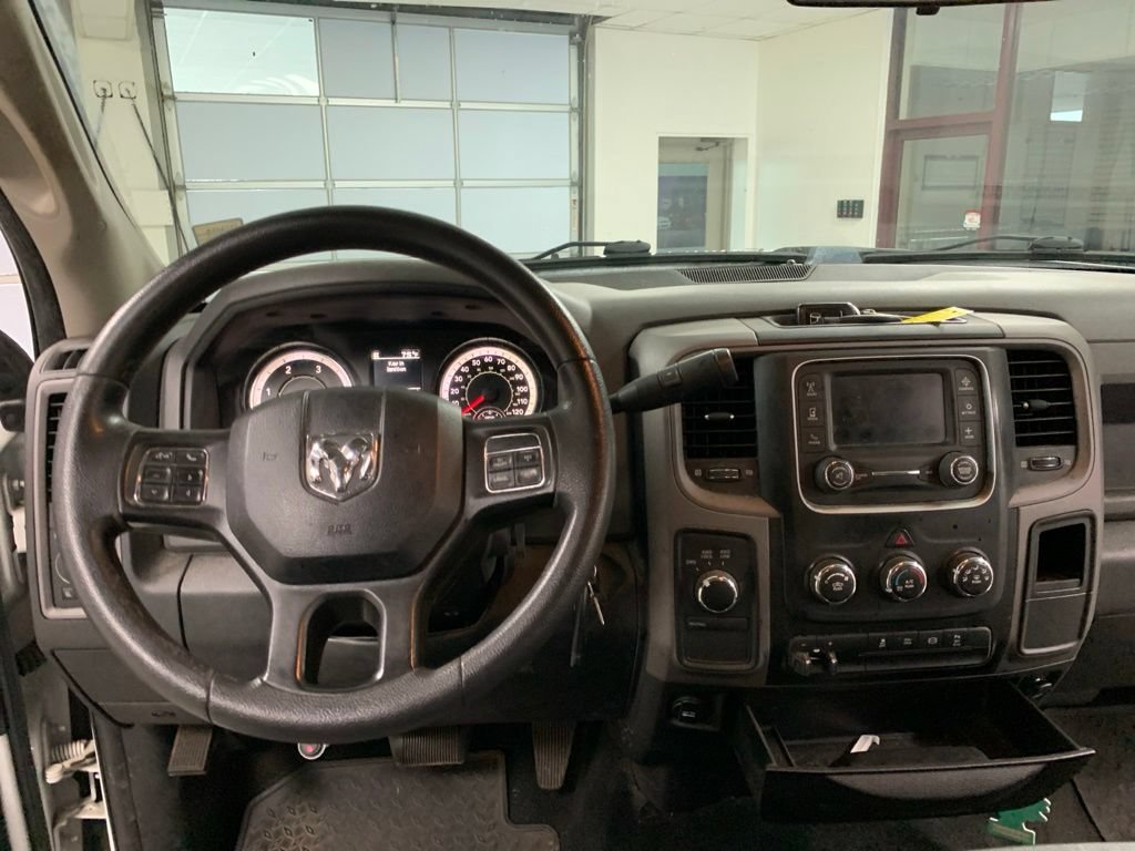 Used 2017 RAM 2500 Tradesman w/ Chrome Appearance Group AWD/4WD image 8