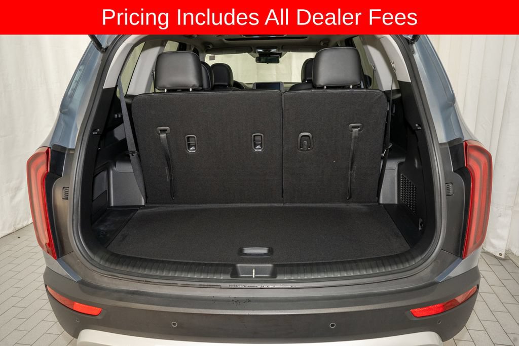 Used 2022 Kia Telluride S FWD image 5