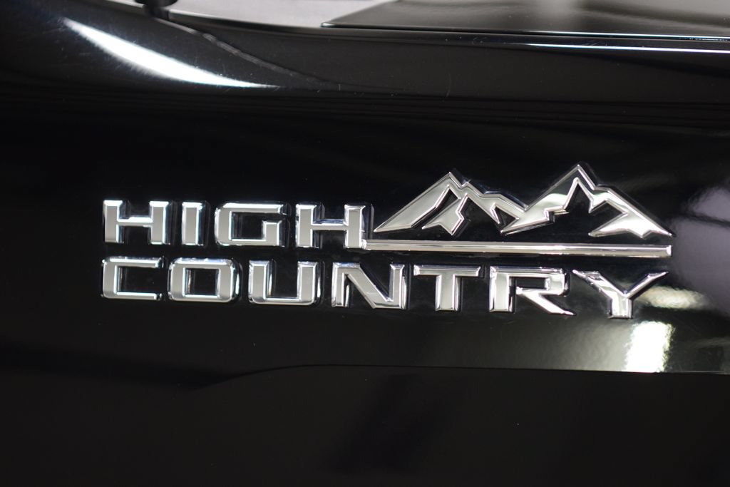 Used 2024 Chevrolet Silverado 3500 High Country w/ High Country Premium Package AWD/4WD image 18