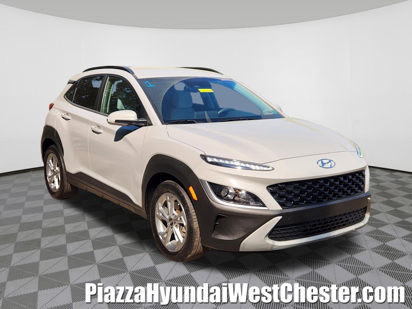 Certified 2023 Hyundai Kona SEL AWD/4WD image 1