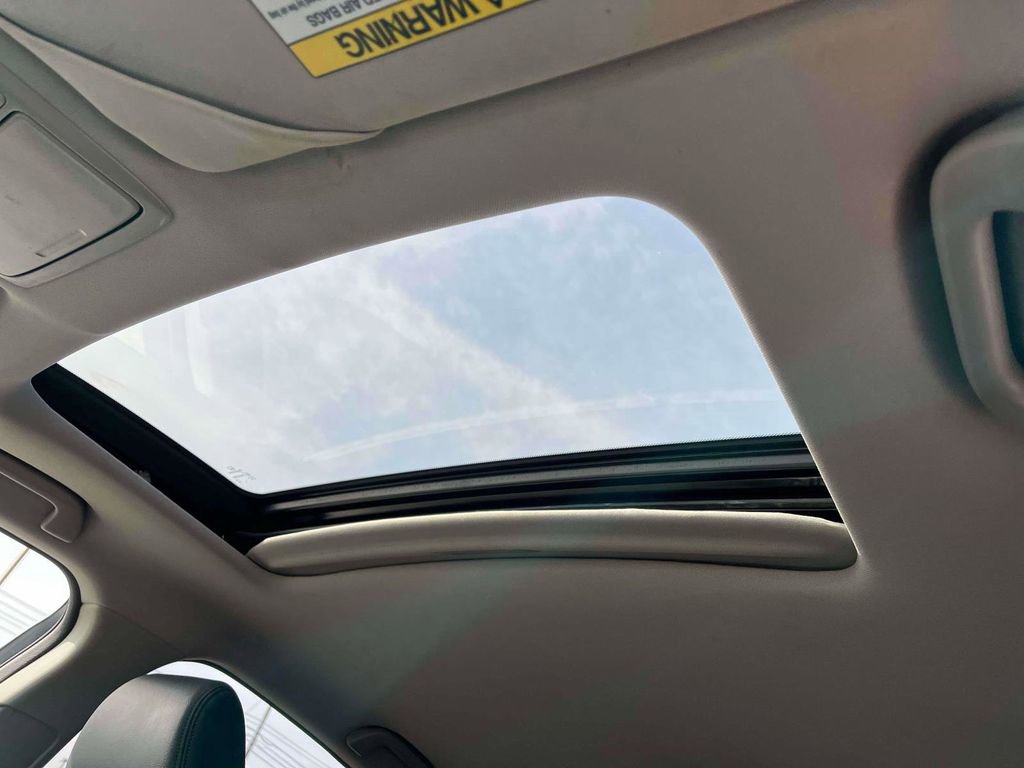 Used 2012 Honda Crosstour EX-L image 26