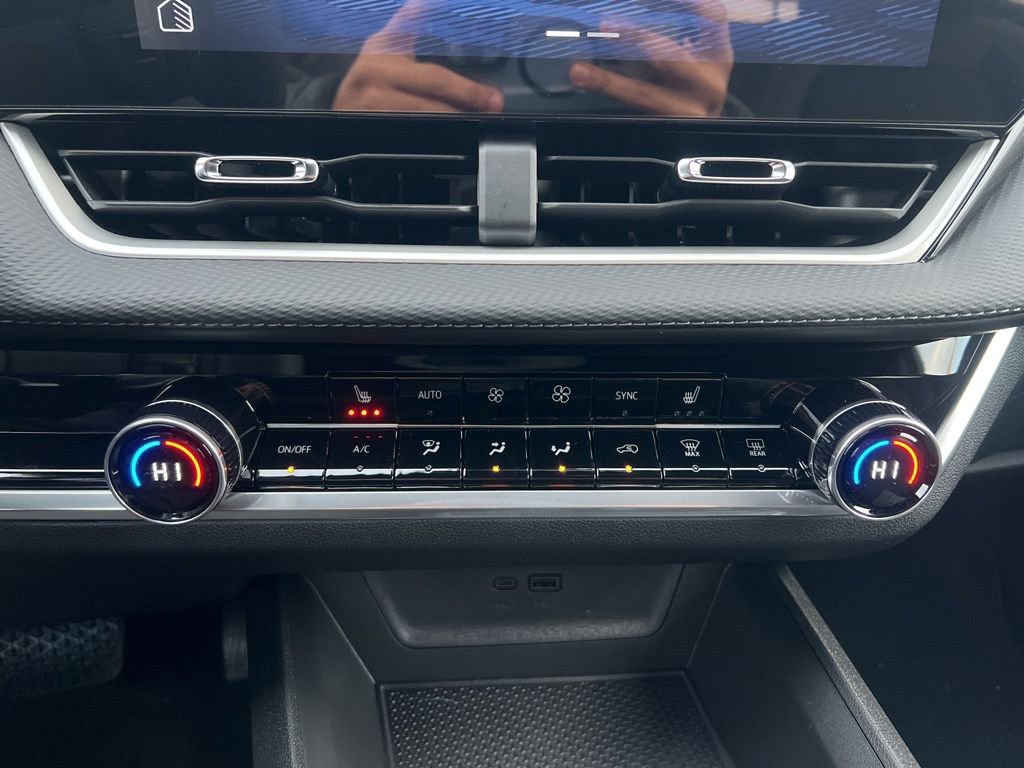 New 2026 Chevrolet Equinox LT w/ Convenience Package II image 20