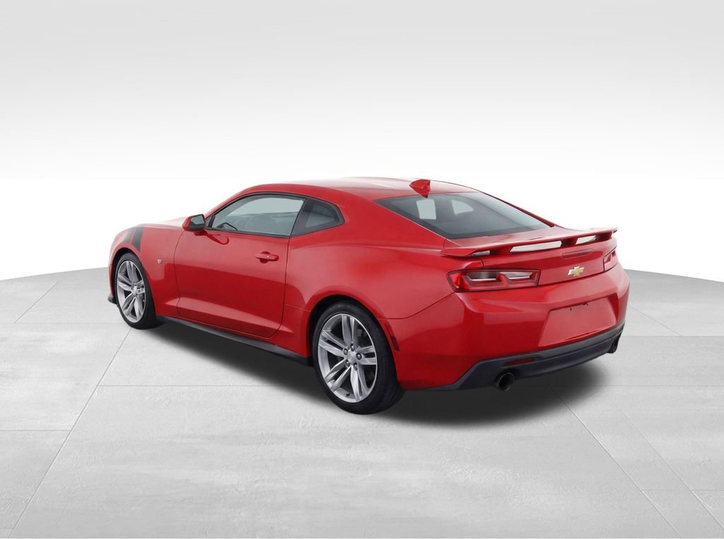 Used 2017 Chevrolet Camaro SS RWD image 3