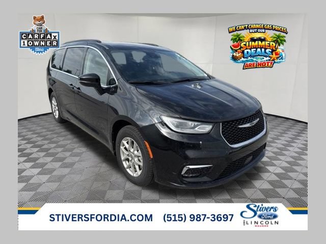 Used 2022 Chrysler Pacifica Touring-L