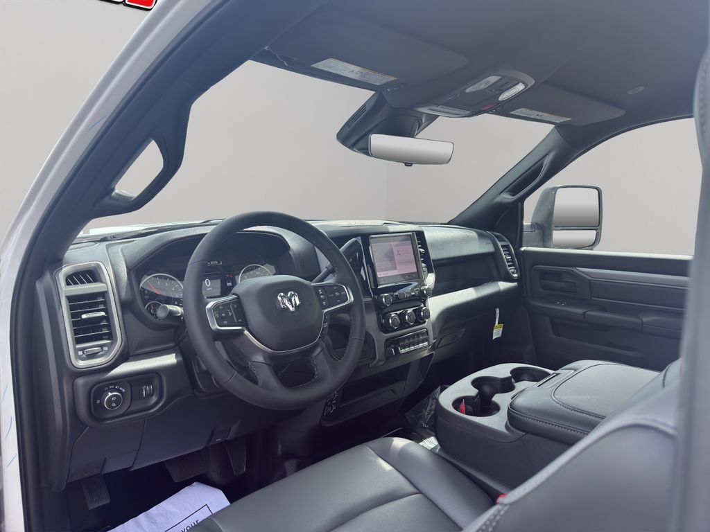 Used 2025 RAM 5500 Tradesman RWD image 16