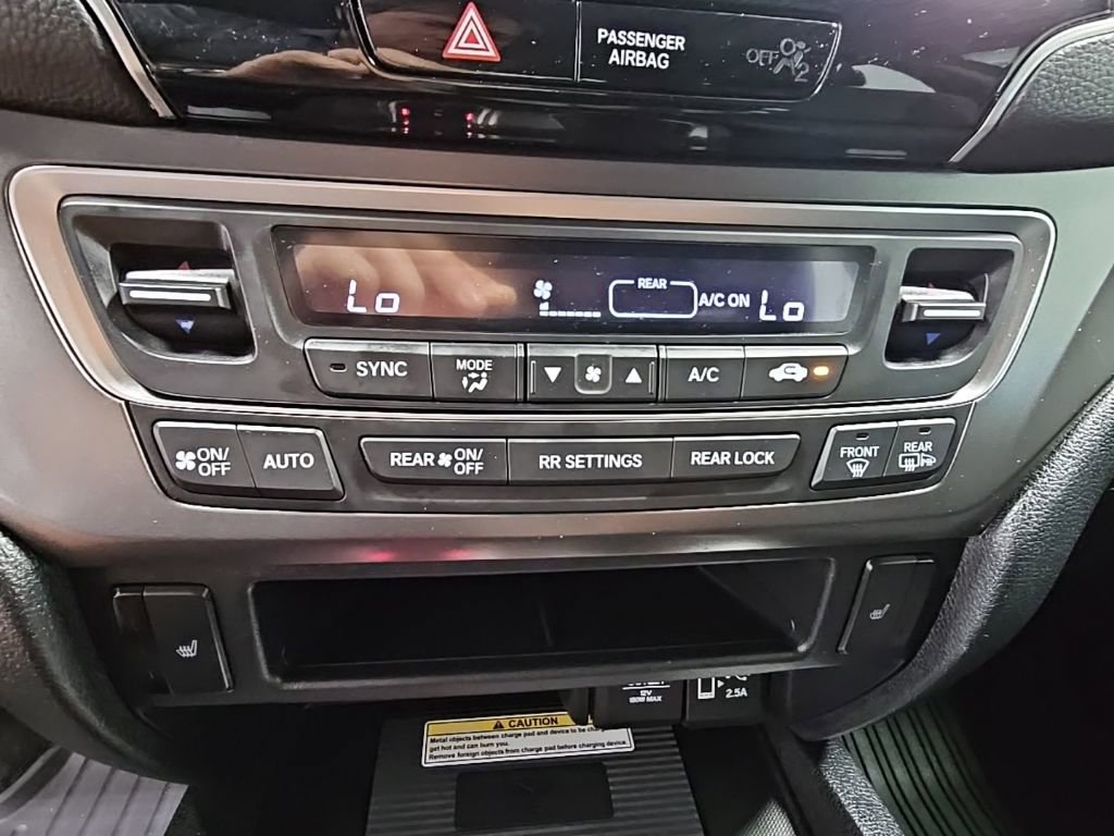 Used 2022 Honda Pilot Special Edition image 19