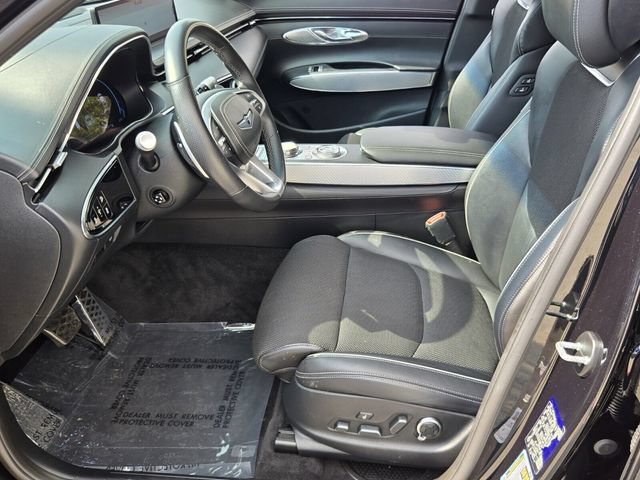 Used 2023 Genesis GV70 2.5T w/ Sport Prestige Package AWD/4WD image 10
