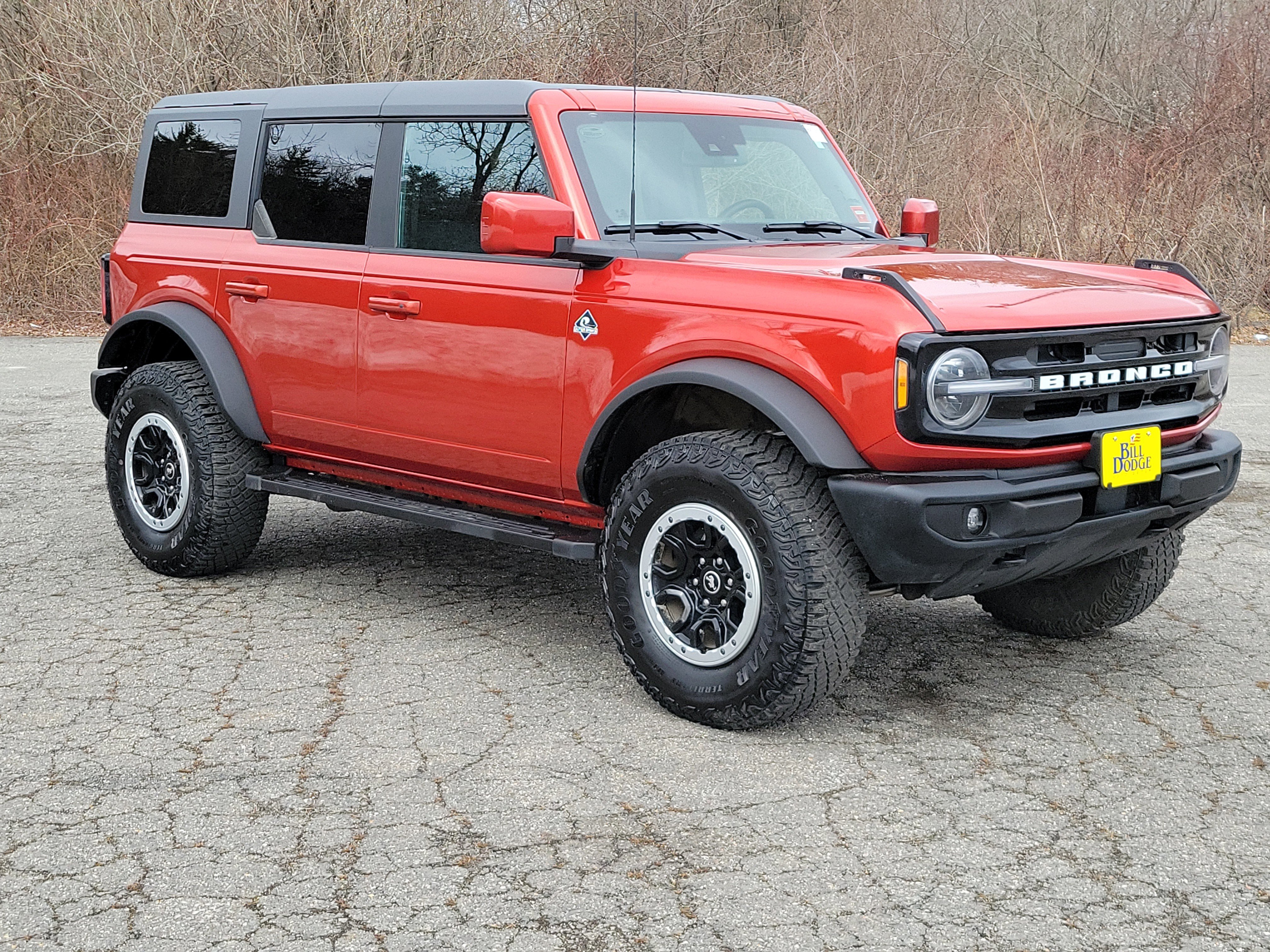 Used 2024 Ford Bronco Outer Banks w/ Sasquatch Package image 3