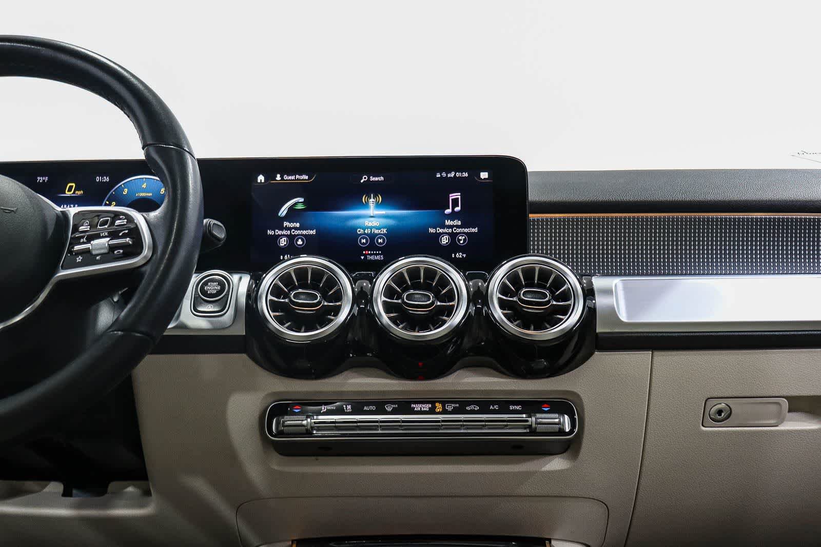 Used 2022 Mercedes-Benz GLB 250 image 14