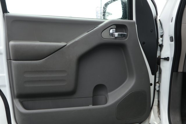 Used 2020 Nissan Frontier S image 19