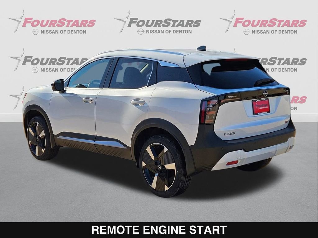 New 2026 Nissan Kicks SR image 7