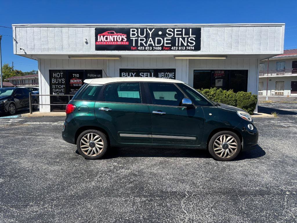 Used 2014 FIAT 500L Lounge FWD image 1