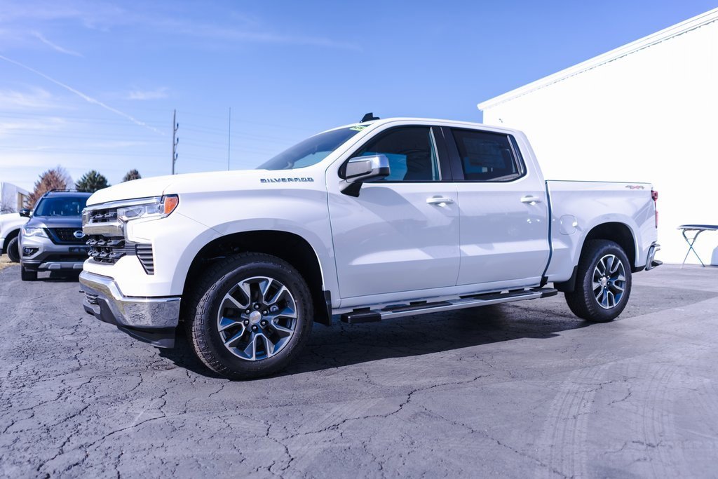 New 2026 Chevrolet Silverado 1500 LT w/ All Star Edition Plus image 3