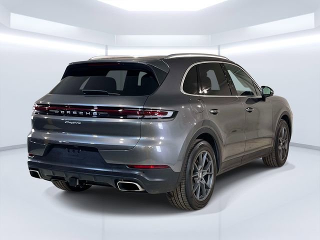 Certified 2025 Porsche Cayenne image 9