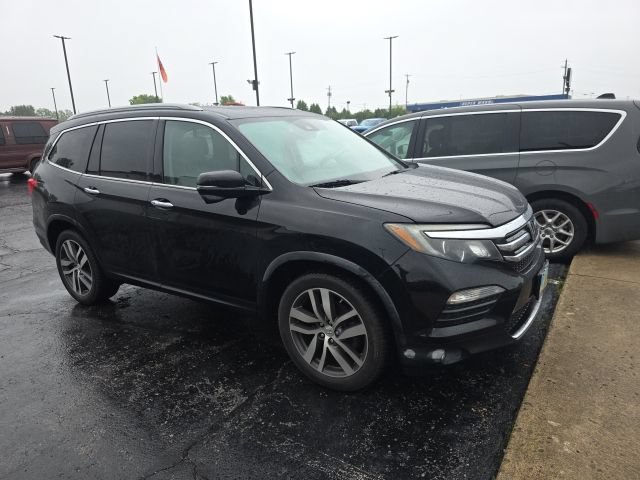 Used 2016 Honda Pilot Touring image 2