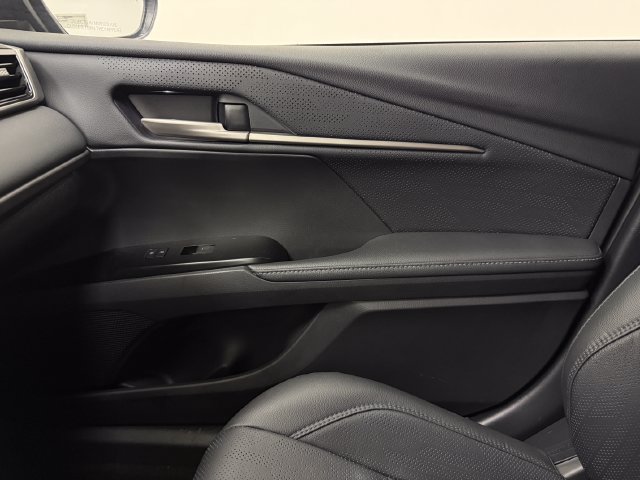 Used 2026 Toyota Camry XSE w/ Premium Package FWD image 24