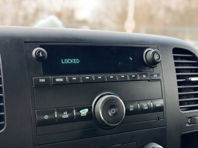 Used 2012 Chevrolet Silverado 1500 LT image 11