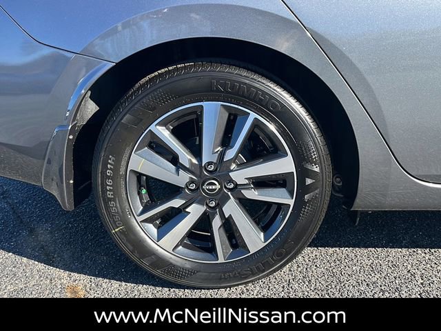 New 2025 Nissan Versa SV image 9