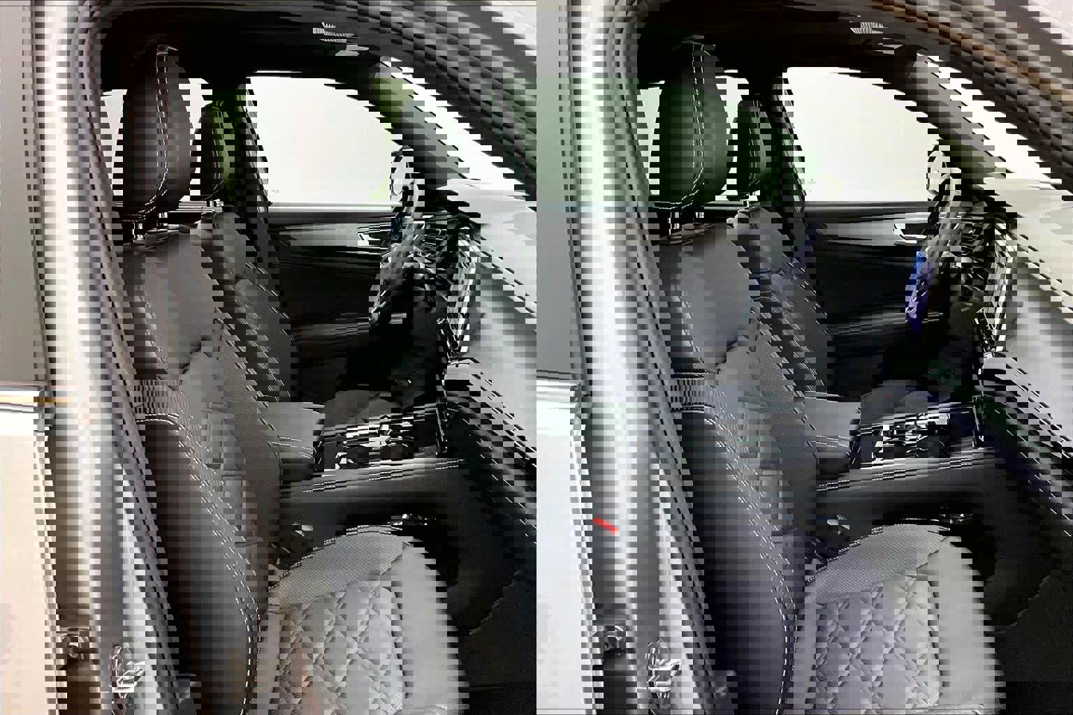 Used 2024 Volkswagen Atlas Cross Sport SE w/ Panoramic Sunroof Package image 9