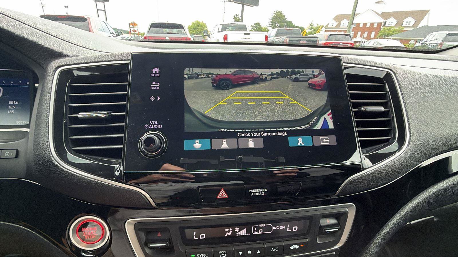 Used 2020 Honda Pilot Touring image 30