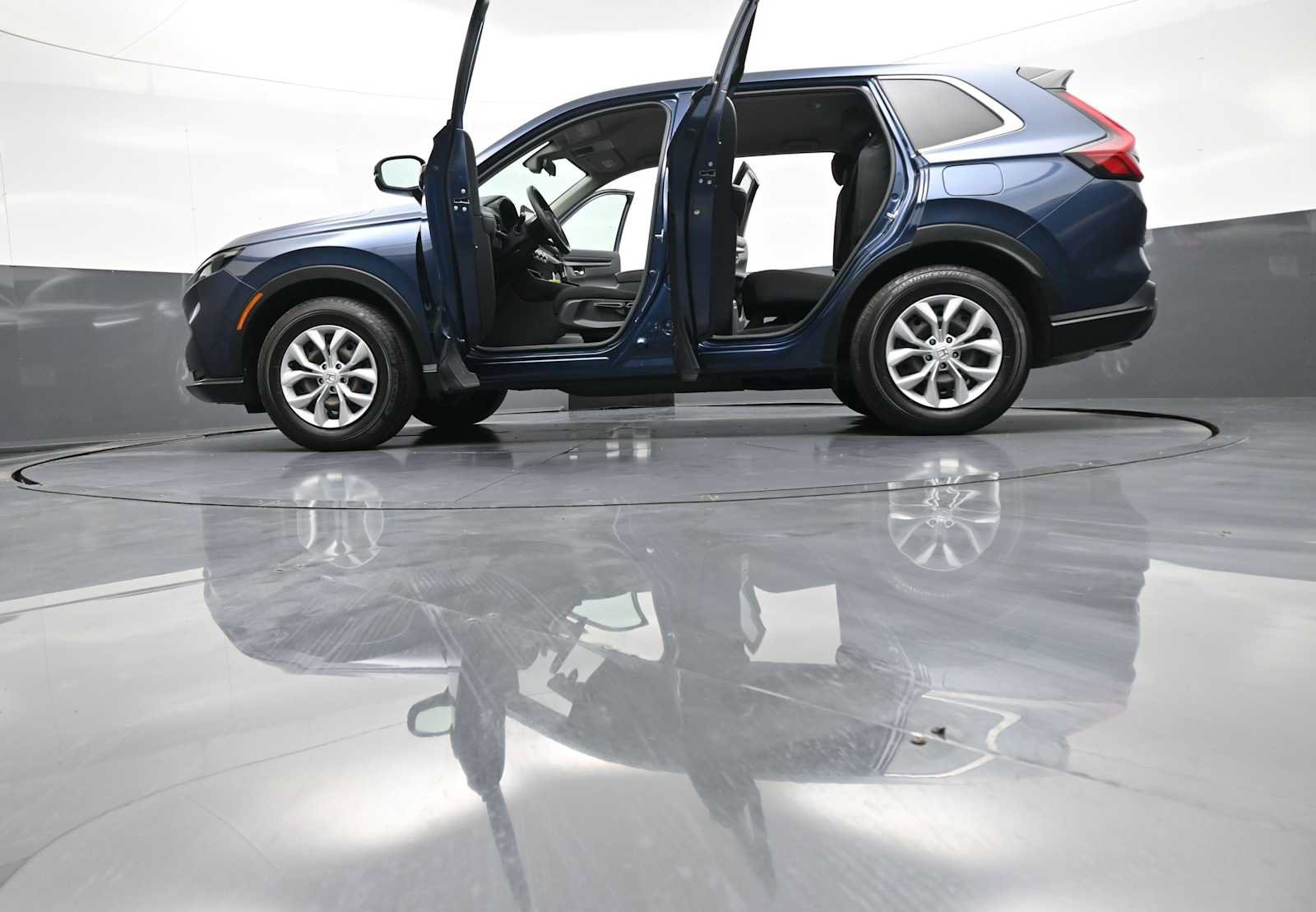 Certified 2025 Honda CR-V LX image 48