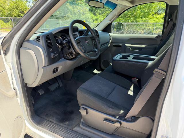 Used 2013 GMC Sierra 2500 W/T w/ LPO, Protection Package RWD image 25