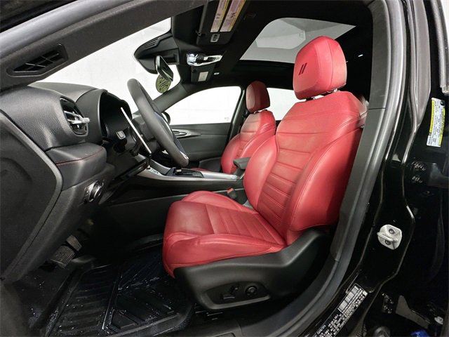 Used 2024 Dodge Hornet R/T Plus w/ R/T Blacktop Package image 4