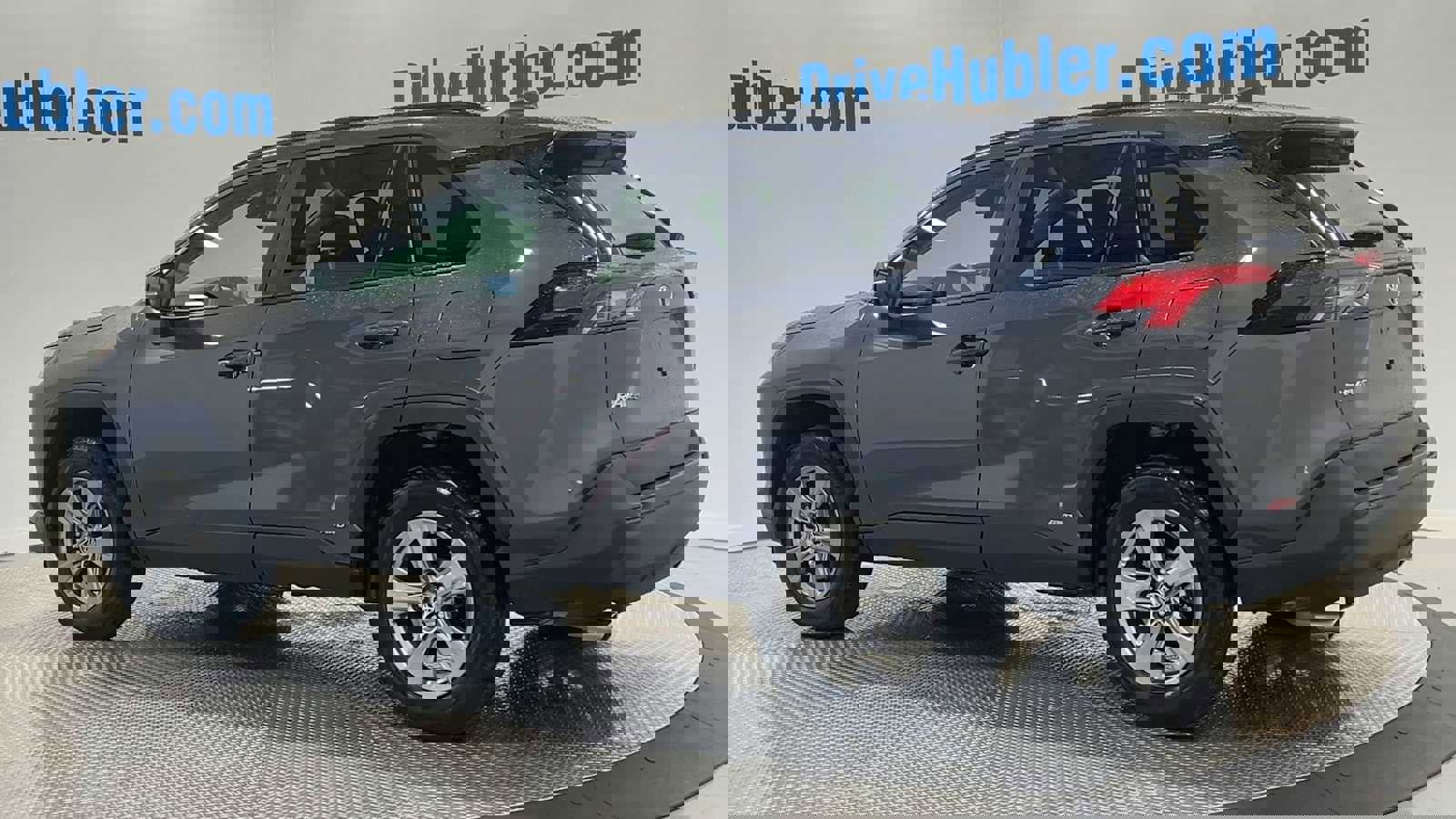 Used 2025 Toyota RAV4 XLE image 6