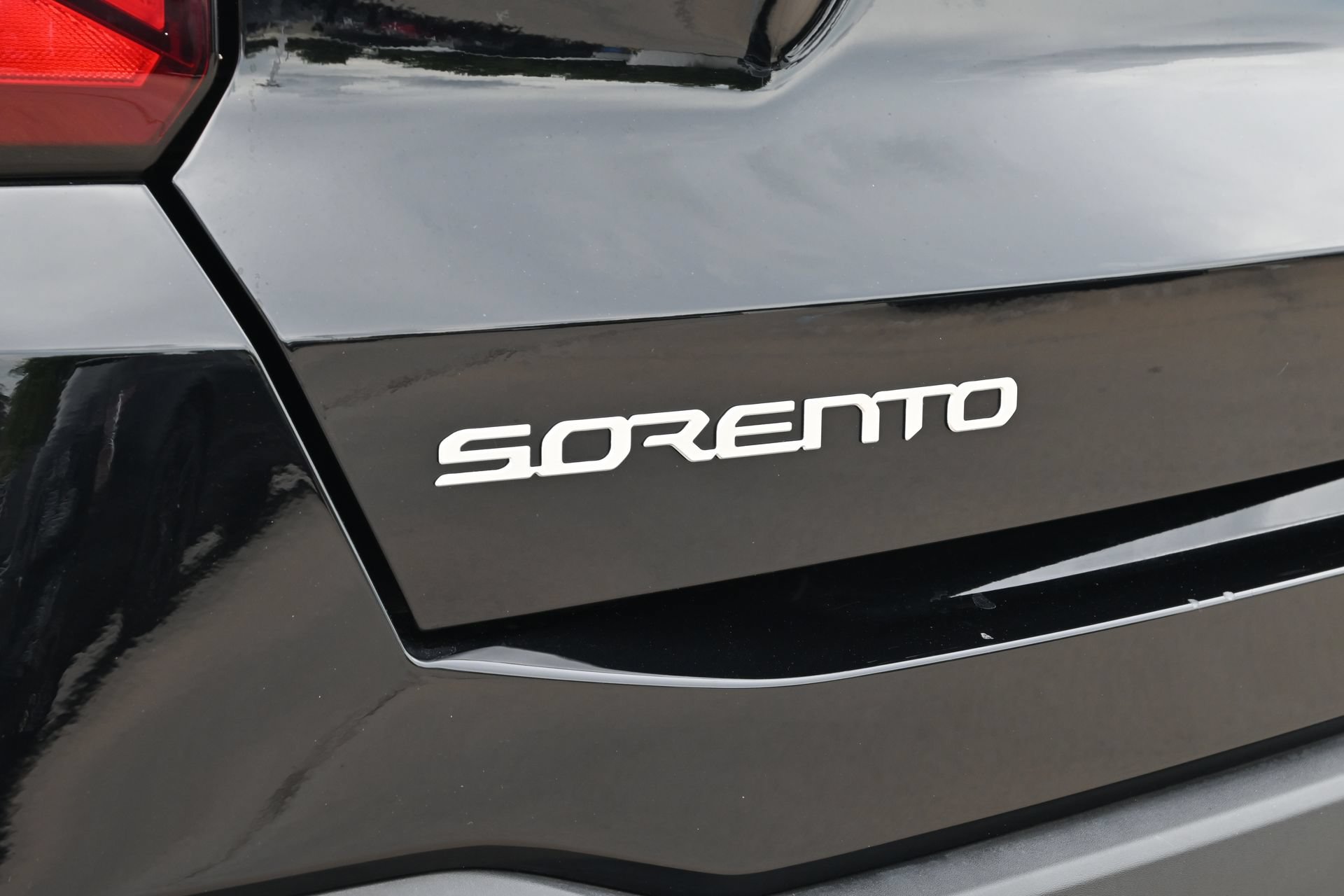 Used 2024 Kia Sorento LX FWD image 22