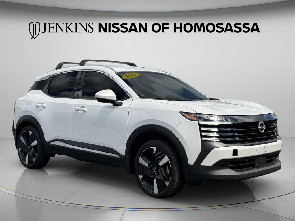Certified 2025 Nissan Kicks SR