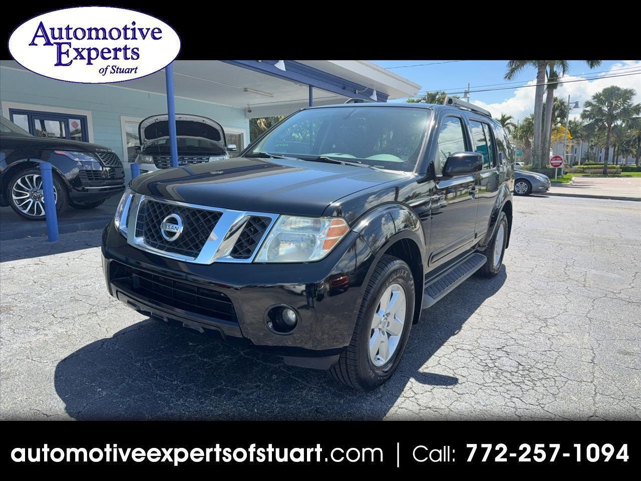Used 2010 Nissan Pathfinder SE