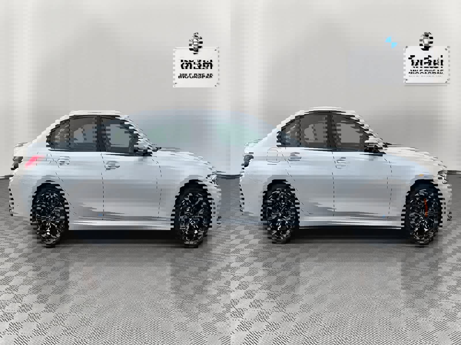 New 2026 BMW 330i Sedan w/ M Sport Package image 4